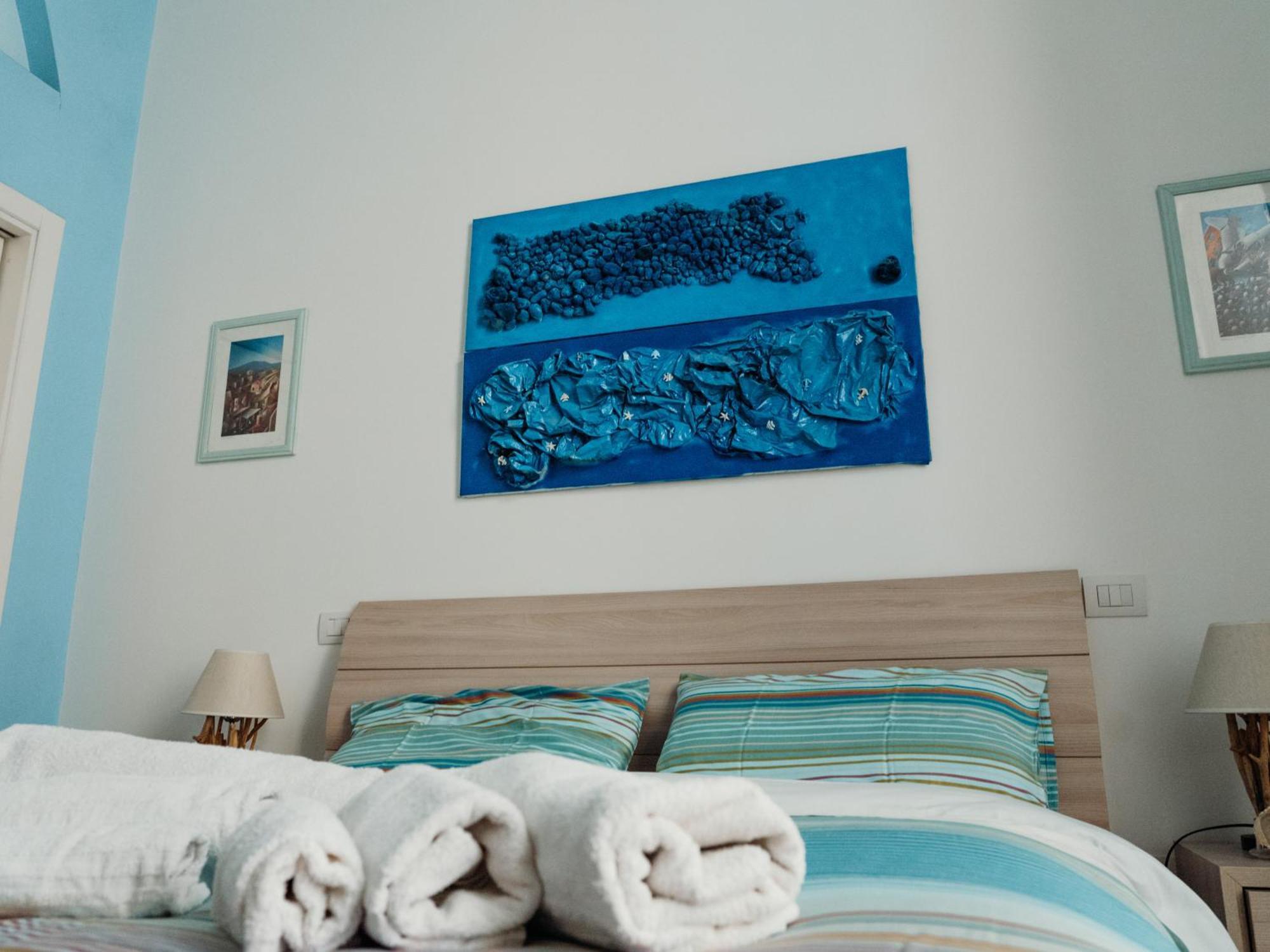 Lo Specchio Dei Papiri Bed & Breakfast Naples Exterior photo
