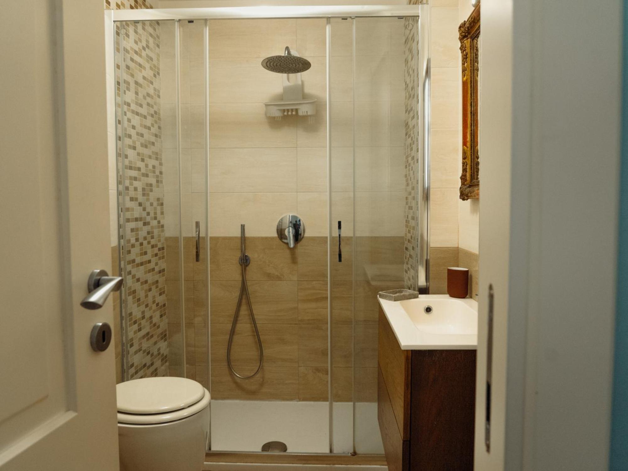 Lo Specchio Dei Papiri Bed & Breakfast Naples Exterior photo